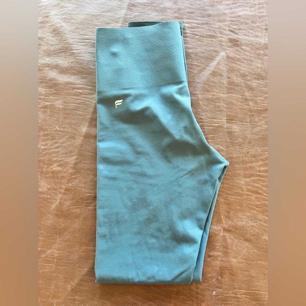 Fabletics tummy control workout leggings